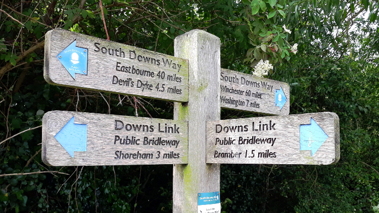 Downs Link signpost