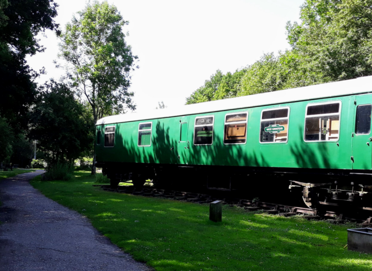 An old train carriage on the Downs Link