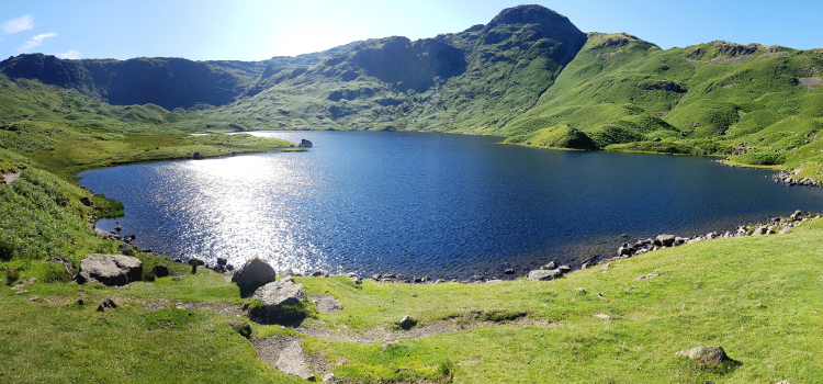 easedale-tarn.png