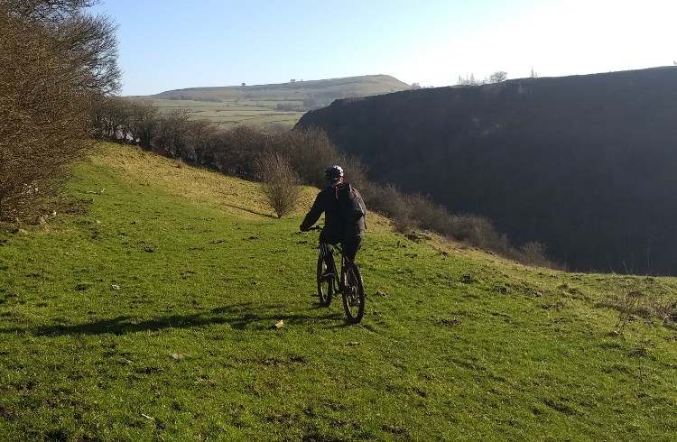 Cycling off-road in the White Peak