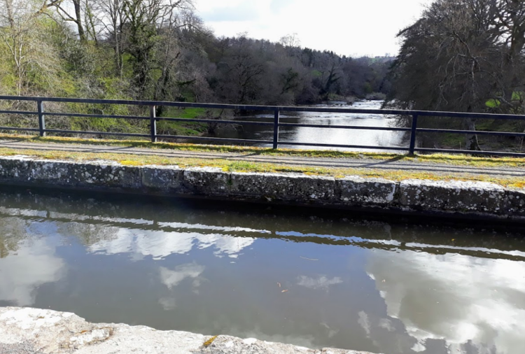 Usk Valley Walk: the river from the canal