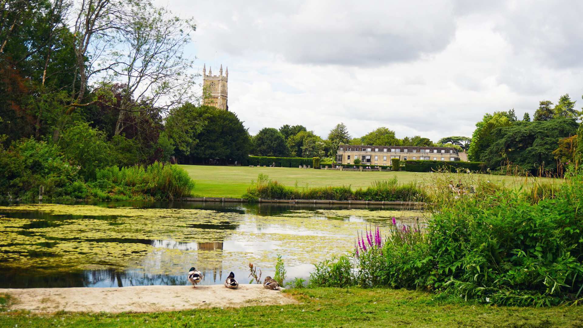 Cotswold Twin Centre