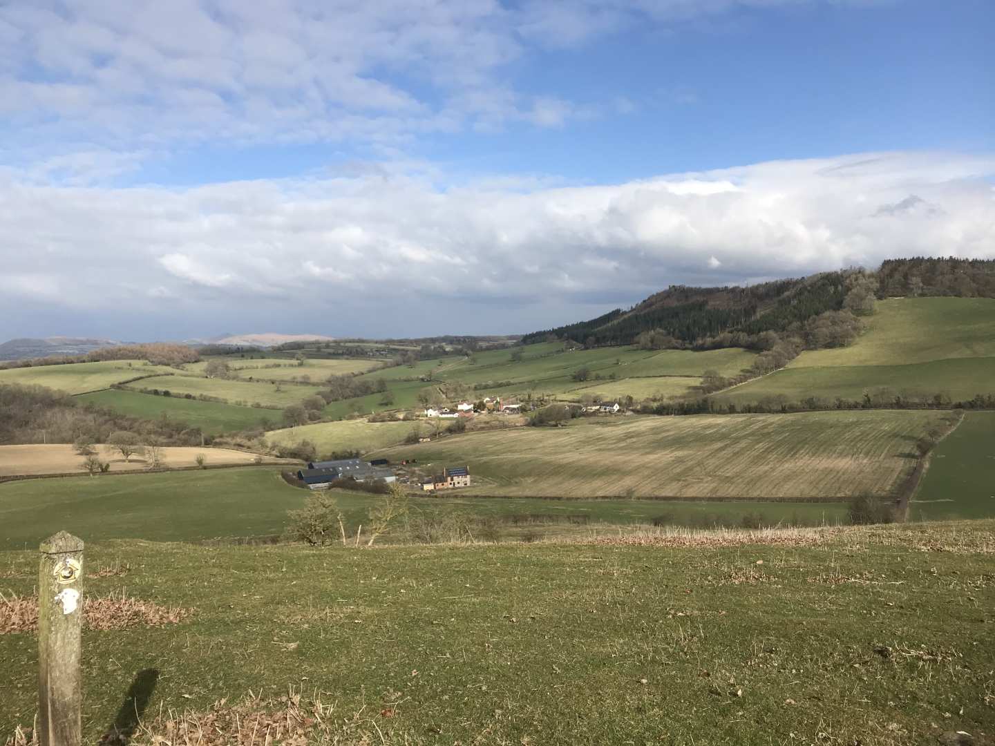 Wild Edric's Way Shropshire Hills — Contours Walking Holidays